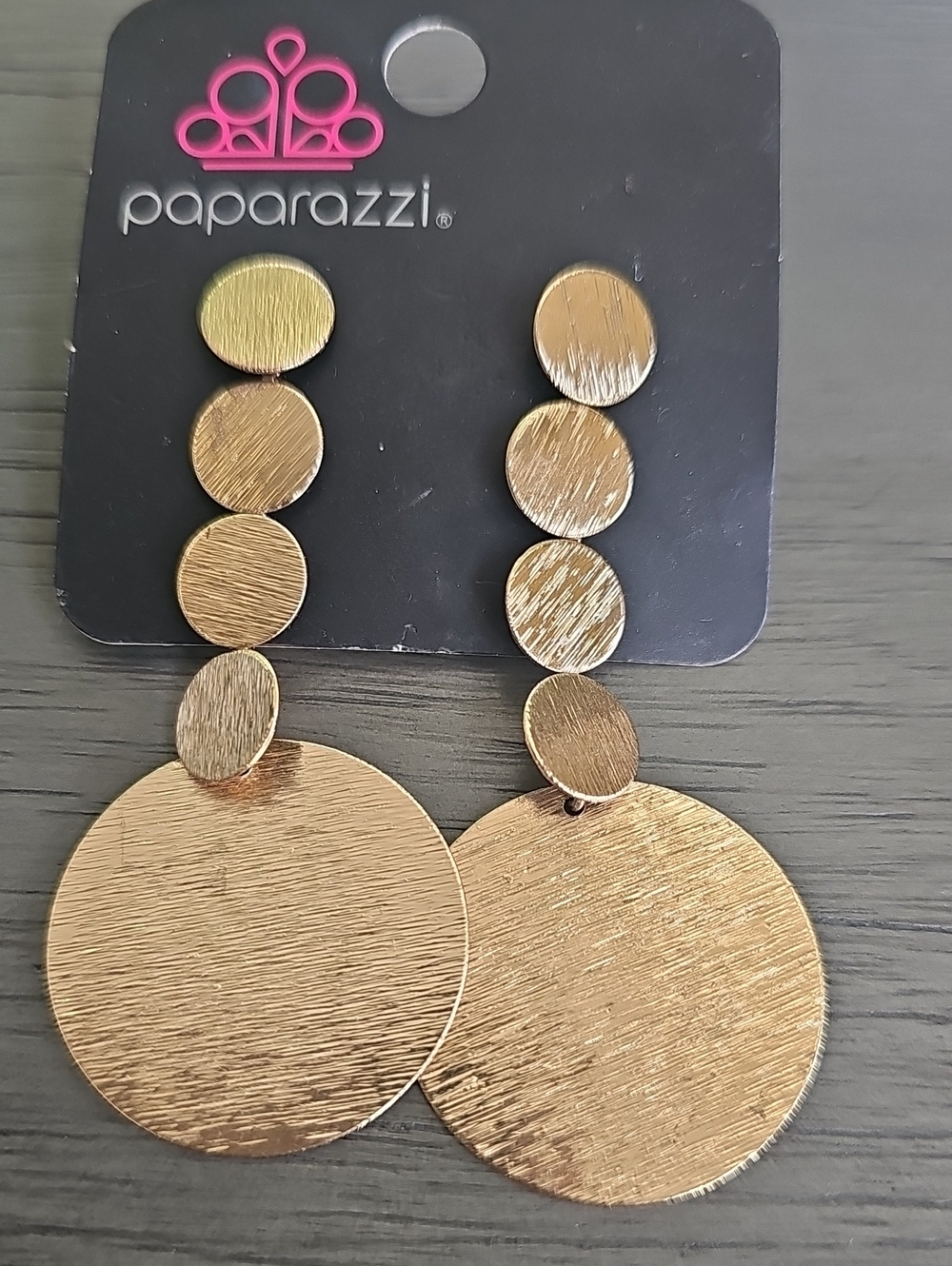 paparazzi Gold Brushed Disc Link Drop Earrings